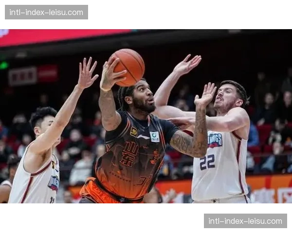 山东高速新援萨夏·基莱亚-琼斯完成注册有望首秀 山东高速新援萨夏·基莱亚-琼斯完成注册有望首秀