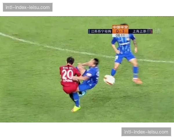 评论：新赛季中超首轮红牌频现，比赛强度与纪律尺度如何平衡？